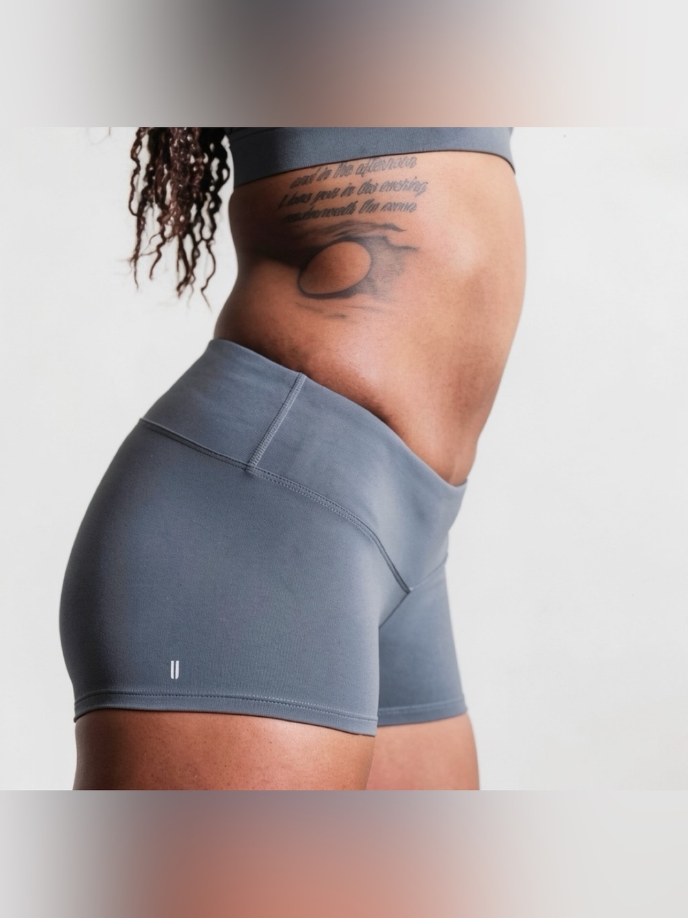 NWT NOBULL Women's Low-Rise Shorts 2" Small Gray